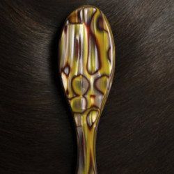 Oribe Italian Resin Flat Brush Matu suka mežacūkas un neilona sariņiem Flat