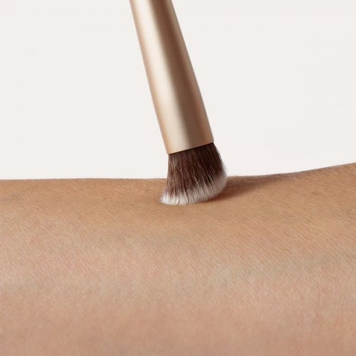 Jane Iredale Concealer Brush Šķidru produktu uzklāšanas otiņa 1 gab.