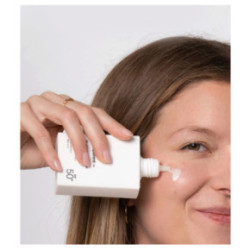 Transparent Lab Oil Control Ultra-Fluid Cica Sunscreen SPF50 Sejas aizsargkrēms, kas apvieno minerālus un ķīmiskos filtrus 100ml