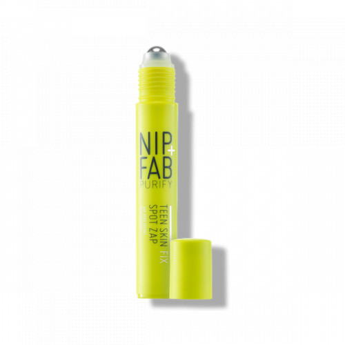 NIP + FAB Teen Skin Fix Spot Zap Pūtītes likvidējošs rullīšveida aplikators 15ml
