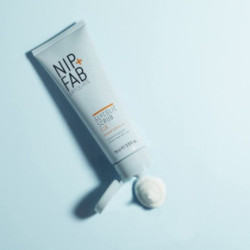 NIP + FAB Glycolic Fix Scrub Sejas skrubis 75ml