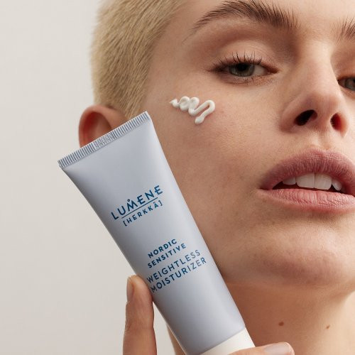 Lumene Nordic Sensitive [Herkkä] Weightless Moisturizer Viegls mitrinošs losjons bez smaržvielām 50ml